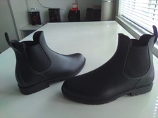 Women black polar for sale  LONDON