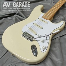 Guitarra elétrica Fender Japan ST-STD Stratocaster branca com estojo macio 2012 comprar usado  Enviando para Brazil
