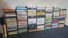 Lotto 120 audiocassette usato  Vanzaghello