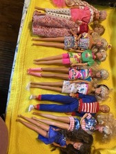 Muñeca vintage Barbies y Ken 8 en total con ropa y accesorios segunda mano  Embacar hacia Mexico