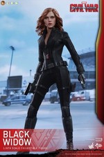 Hot toys scale usato  Napoli