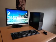Postazione completa dell usato  Ragalna