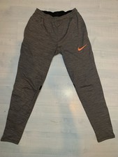 Pantalon jogging homme d'occasion  Bruay-la-Buissière