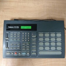 Roland r70 d'occasion Roland r70 d'occasion  Paris XV