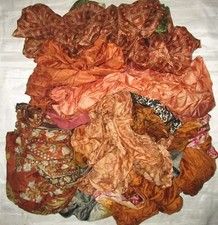 LOTE DE TELAS REMANENTES SARI ANTIGUAS DE SEDA PURA 100 GRAMOS óxido #ABCXS segunda mano  Embacar hacia Mexico