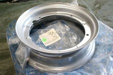 Felge schrauben 2476185 gebraucht kaufen  Berlin
