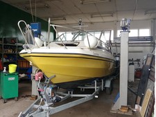 Verkaufe motorboot glastron gebraucht kaufen  Leinefelde