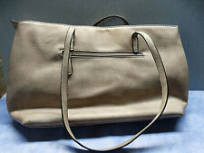 17558 handtasche umhängetasch gebraucht kaufen 17558 handtasche umhängetasch gebraucht kaufen  Hamburg