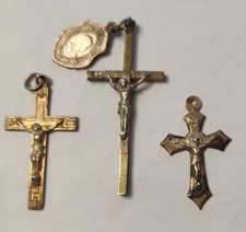Lot anciens pendentifs d'occasion  Raismes