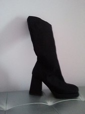 Stivali stretch nero usato  Gangi