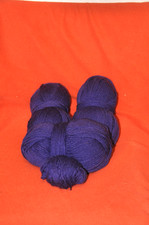 Pelotes laine 100grs d'occasion Pelotes laine 100grs d'occasion  Saint-Pierre-du-Vauvray