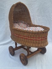 Berceau poupée ancien d'occasion  Vitry-le-François