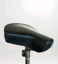 Ancienne selle peugeot d'occasion  Jassans-Riottier