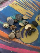 boutons haute couture d'occasion boutons haute couture d'occasion Brienne-le-Château