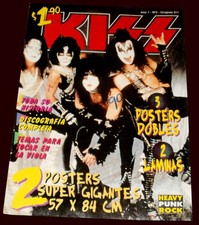 Usado, KISS - Ótima revista/pôster com 3 pôsteres duplos e 2 pôsteres gigantes - Argentina  comprar usado  Enviando para Brazil