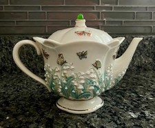 Lenox porcelain teapot for sale  Chardon