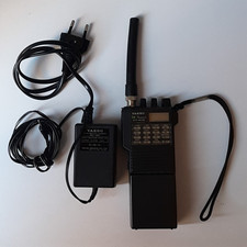 Yaesu 411 transceiver usato Yaesu 411 transceiver usato  Vignate