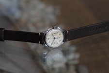 Orologio cronografo militare usato Orologio cronografo militare usato  Spedire a Italy