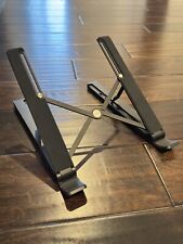 Laptop stand docking d'occasion  Expédié en Belgium