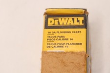 Chuteiras de piso (1000 peças) Dewalt calibre 16 1-1/2" DWFLN-150 comprar usado  Enviando para Brazil