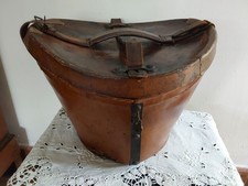 Boîte chapeau ancienne d'occasion Boîte chapeau ancienne d'occasion  Saint-Amand-les-Eaux