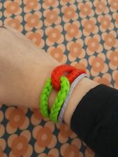 Braccialetto bicolore uncinett usato  Novi Ligure