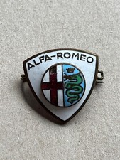 Distintivo smaltato alfa usato  Saronno