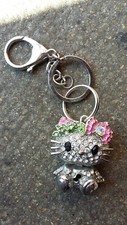 Porte clefs hello d'occasion  Le Plessis-Trévise