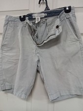 h m shorts men s 32 for sale  Kansas City