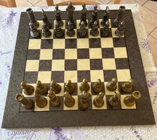 Pezzi degli scacchi usato  Belluno