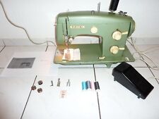 Schnellnäher nähmaschine ver gebraucht kaufen  Möhnesee