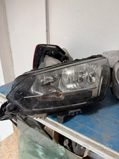 Faro anteriore sinistro usato  Sestu