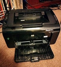 HP Laserjet P1102w Bezprzewodowa monochromatyczna drukarka laserowa B&W PONIŻEJ 4500 WYDRUKÓW! na sprzedaż  Wysyłka do Poland