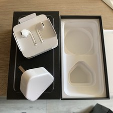 Iphone earphones charger for sale  MAIDSTONE
