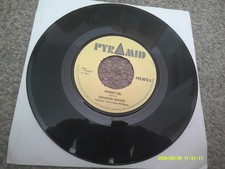 DESMOND DEKKER Pickney Gal  1969  PYRAMID    near mint comprar usado  Enviando para Brazil