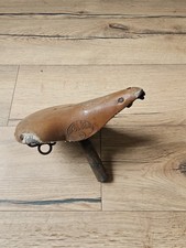 Ancienne selle vélo d'occasion  Saint-Erme-Outre-et-Ramecourt