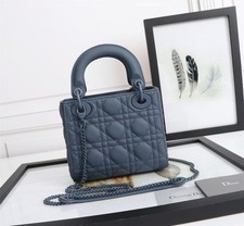 Christian dior lady d'occasion  Saint-Maximin
