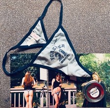 Tanga de propriedade pessoal Linda assinada aposentada asiática terror vampira fotos de atriz, usado comprar usado  Enviando para Brazil
