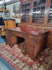 Twin pedestal desk for sale  LINCOLN