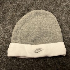 Boné Nike Swoosh logotipo meia gorro infantil 6-12 meses cinza bebê chapéu, usado comprar usado Boné Nike Swoosh logotipo meia gorro infantil 6-12 meses cinza bebê chapéu, usado comprar usado  Enviando para Brazil