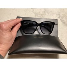 Óculos de sol Saint Laurent olho de gato SL 175 armação preta designer moda comprar usado  Enviando para Brazil