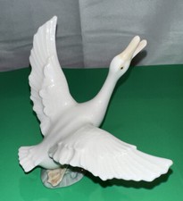 Lladro porcelain goose for sale  Dennison