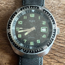 Montre bracelet n2700 d'occasion  Saint-Jean-en-Royans
