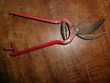 Ancien secateur vigneron d'occasion  Ceaucé