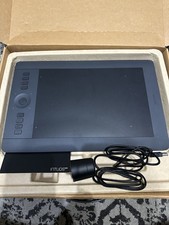 Wacom pth 651 for sale Wacom pth 651 for sale  Wayne