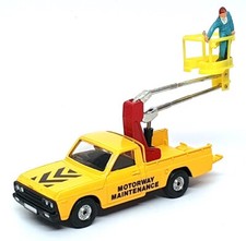 Caminhão de manutenção de autoestrada Corgi escala 1/43 fundido 413 - Mazda - Amarelo comprar usado  Enviando para Brazil