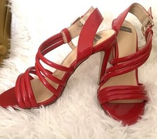 Scarpe donna sandali usato  Volpara