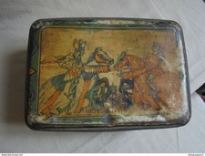 Ancien boite biscuits d'occasion  Quillan
