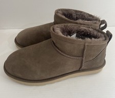 Ugg unisex classic for sale  NOTTINGHAM