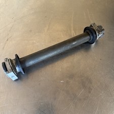 Axe roue arrière d'occasion  Crèvecœur-le-Grand